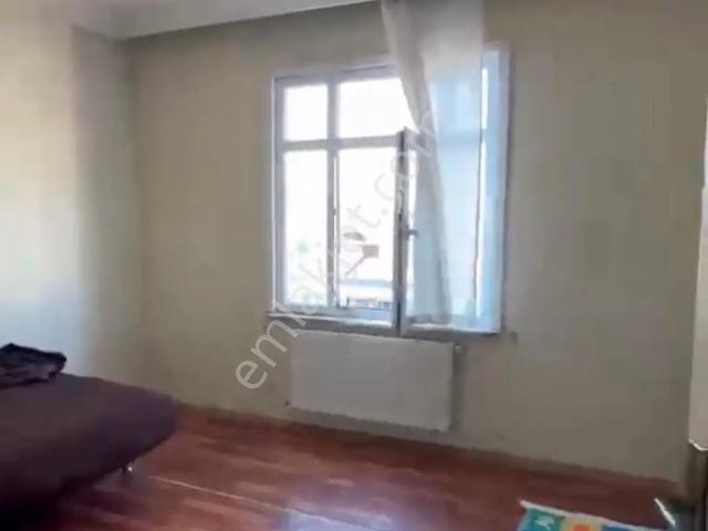 2+1 90m2 5.kat Temiz Daire