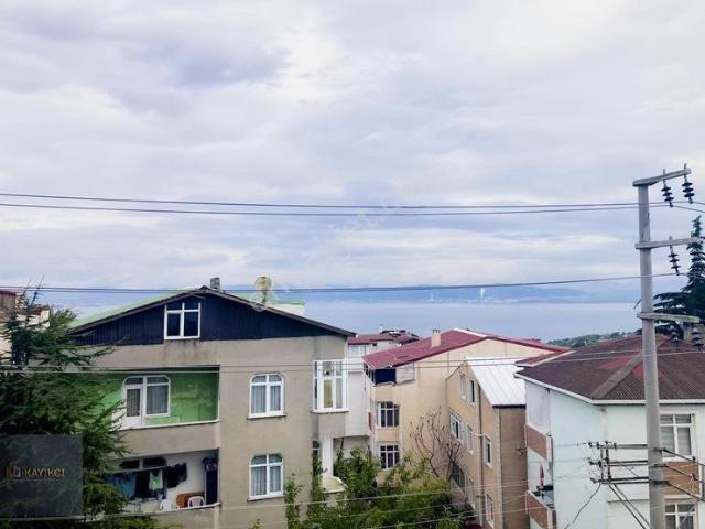 2+1 /100 M2 Teraslı Çatı Katı