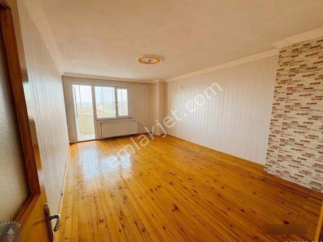 2+1 110m² Net Tertemiz Boyalı Kapalı Teras Kiralık