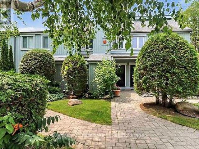 21 127 Fairway Crescent, Collingwood, ON, L9Y 5B4 townhouse for sale | Listing ID S13588 | Royal LePage