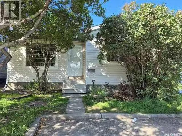 21 143 Gropper Crescent, Saskatoon, SK, S7M 5W2 condo for sa.