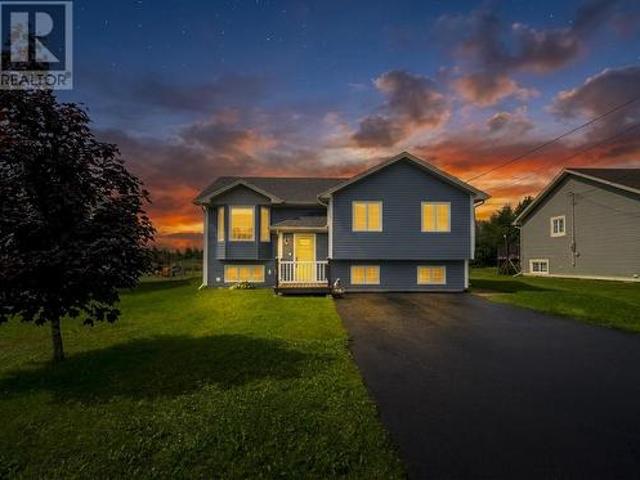 21 23 Bishops Road, Bay Roberts, NL, A0A 1G0 house for sale | Listing ID 1301 | Royal LePage