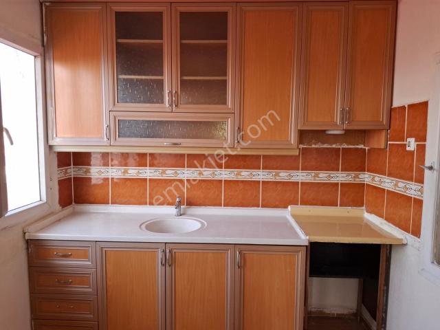 2+1 Teras Katı Sümer De Yarı Eşyalı Kiralık 11500. tl.