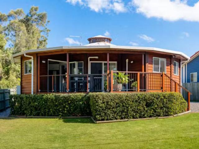 21 The Boulevarde, Mullaway House for rent Listed by Natalie.