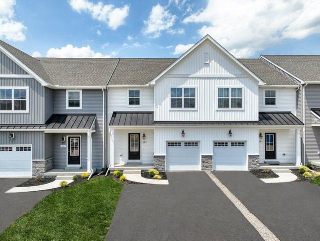 21 Tilghman Trl, Mechanicsburg, PA 17050