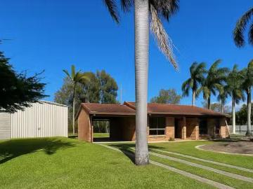 2/1 Valroy Street, Hay Point, QLD 4740