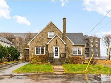 Commercial for sale in Westmorland - Office room