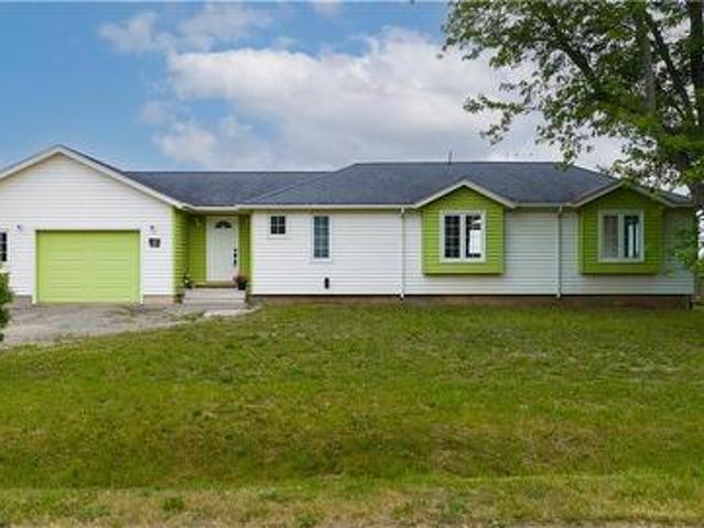 21 Villella Road, Lowbanks, ON, N0A 1K0 house for sale | Listing ID 40831 | Royal LePage
