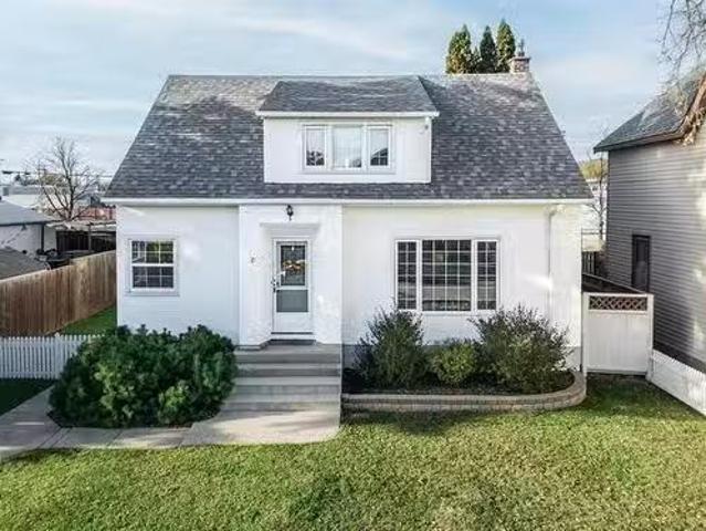 21 Vivian Ave, Winnipeg, MB, R3M 0E5 house for sale Listing.