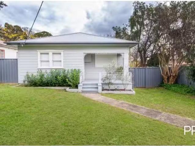 21 Warwick St, Penrith House for rent Listed by Brodie Walker.