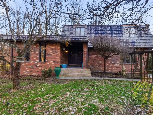 21 West Hillcrest Road, Eighty Four, US, PA