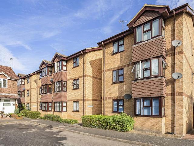 21 Whelan Way, Wallington SM6, 1 bed flat to rent, £1,350 pcm | PrimeLocation