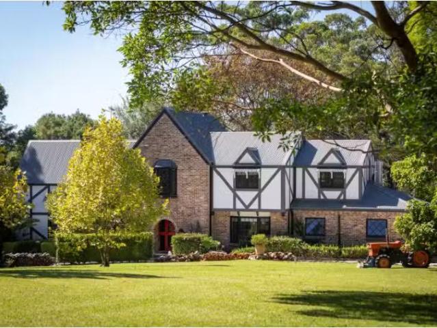 21 Wire Lane, BERRY House for rent Listed by Leonie Blacka of.