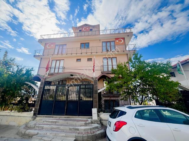 2+1 Yeni Bina Arakat geniş Balkonlu Hastaneye Yakın Deniz Manz