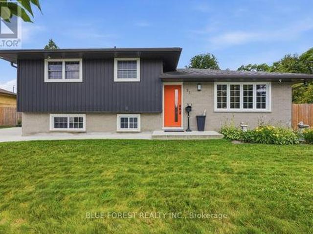 21 Agincourt Place, London South T, ON, N5Z 4E8 house for sale | Listing ID X13772 | Royal LePage