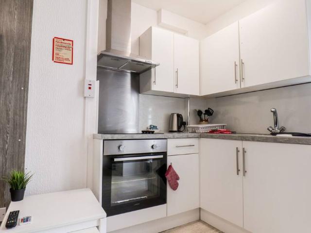 21 Albion Terrace | Studio townhouse for rent #152245120 | Rentberry