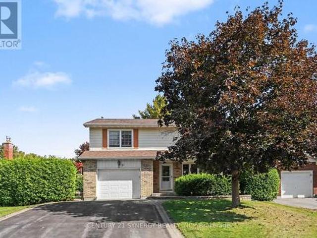 21 Alder Crescent, Ottawa, ON, K1B 4X5 house for sale | Listing ID X13843 | Royal LePage