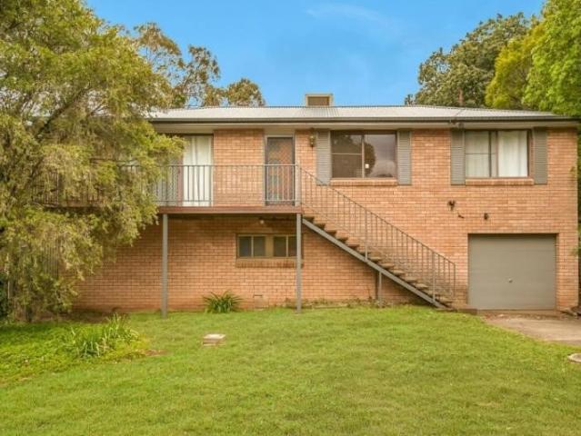 21 Alexandra Street, TAMWORTH NSW 2340