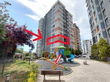 2+1 Arakat / Tuzla Vista Sitesi / Ebeveyn Banyolu