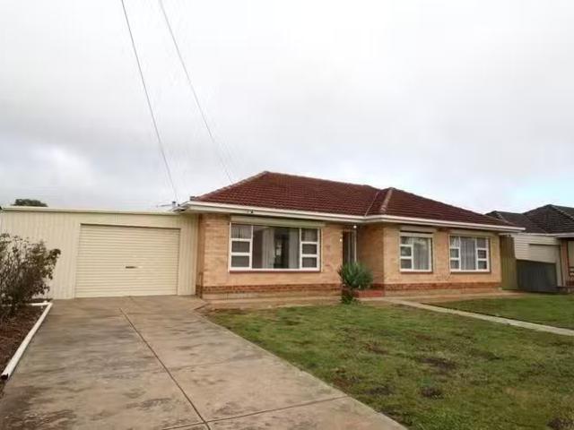 21 Barakoola Street, Pooraka, SA 5095