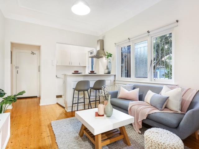 2/1 ben eden street, bondi junction