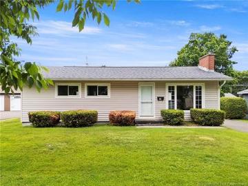 21 Berwick Street, Fredericton, NB, E3A 4Y2 house for sale | Listing ID NB142226 | Royal LePage