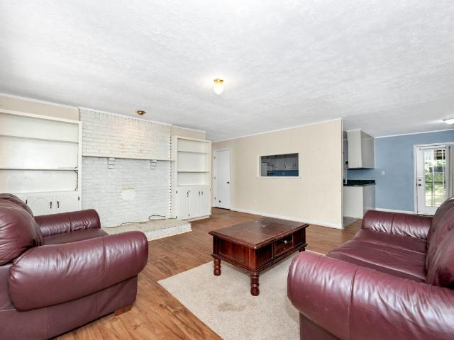 21 Blanche Cir