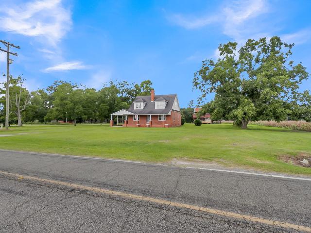 21 Broad Swamp Road