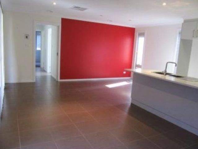 21 Bungle Bungle Crescent, Harrison ACT 2914 House For Rent | Domain