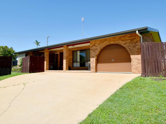 21 Camille Street Clinton, QLD 4680