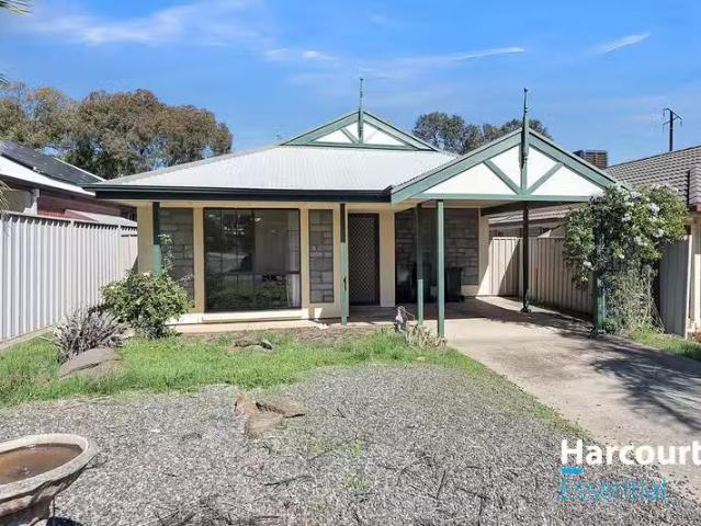 21 Candlebark Court, CRAIGMORE, SA 5114 House for Rent