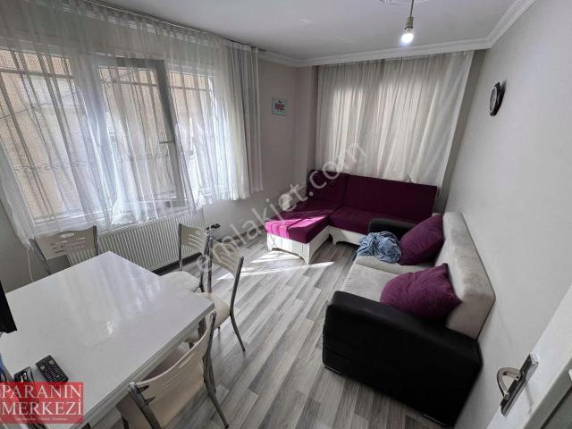 2+1 Cadde Yani Ayrı Mutfaklı Fırsat Daire !