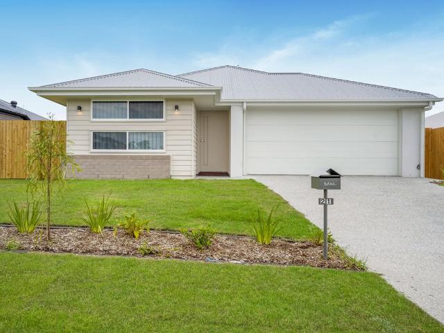21 Carnaby Way, Logan Reserve
