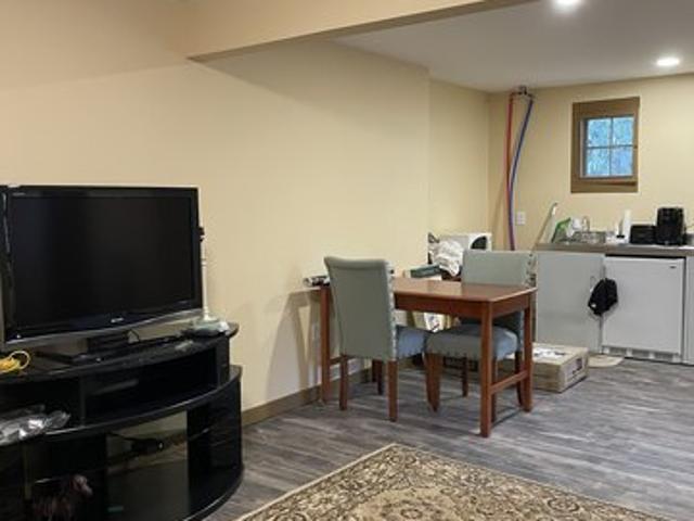 21 Center St, Phoenicia, NY 12464