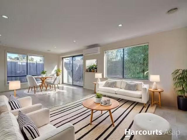 21 Celestine Drive, OFFICER, VIC 3809 House for Rent