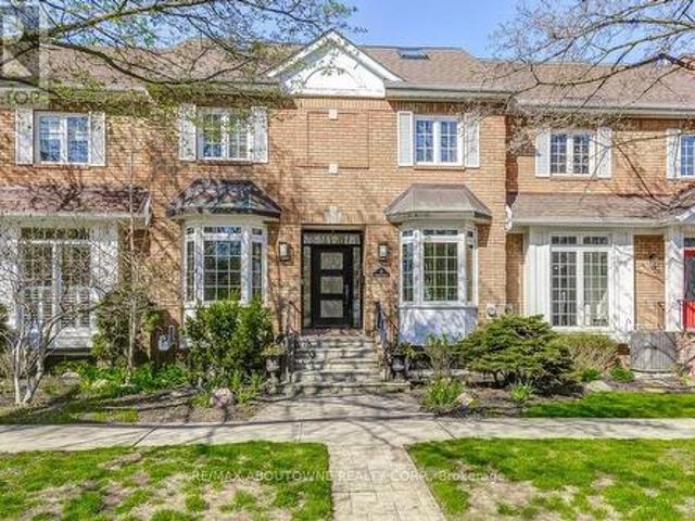 21 Chisholm Street, Oakville, ON, L6K 3W2 house for sale | Listing ID W13508 | Royal LePage