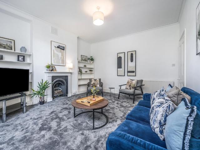 21 Clarendon Road, London W11, 1 bed property to rent, £3,501 pcm | PrimeLocation
