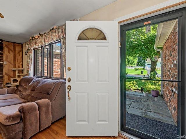 21 Clematis Road