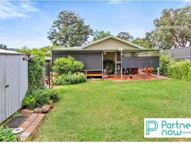 2/1 Croydon Avenue, TAMWORTH Apartment for rent Listed by Sop.