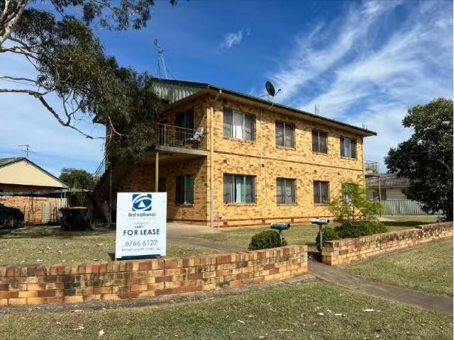 2/1 Dumaresq Street, TAMWORTH Apartment for rent Listed by Yv.