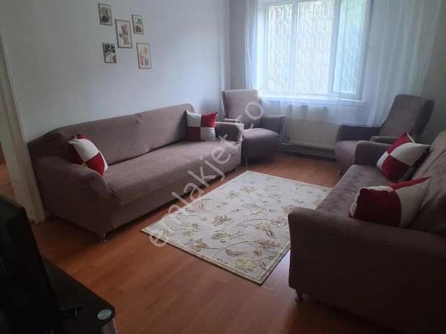 2+1 Eşyalı Ters Dubleks Metro Yanında Kiralık Daire