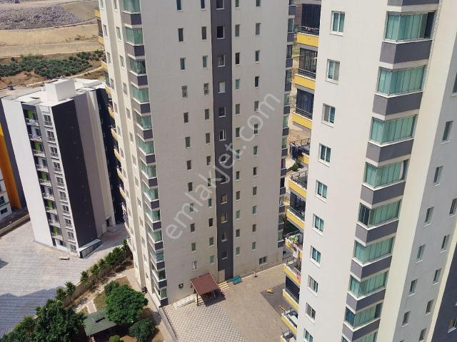 2+1 Eşyalı Havuzlu Sitede