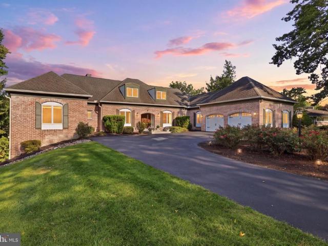 21 Eastgate Drive