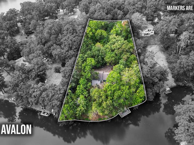 21 Eaton Circle