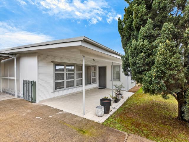 21 Edgar Street, Macquarie Fields, NSW, 2564