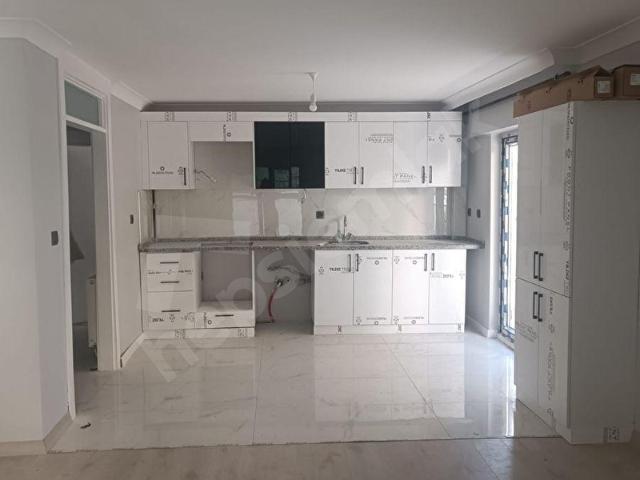 2+1 ŞEHRİN MERKEZİNDE SIFIR DAİRE