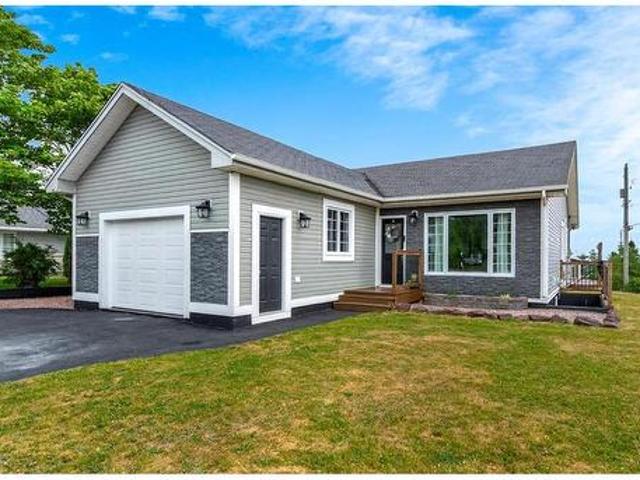 21 Fitzgerald Place, Bay Roberts, NL, A0A 1G0 house for sale | Listing ID 1300 | Royal LePage