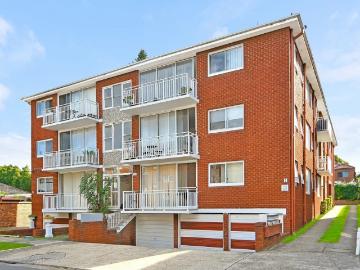 2/1 Flack Avenue, HILLSDALE NSW 2036