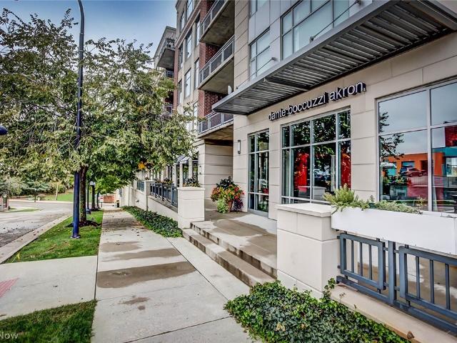 21 Furnace Street 805