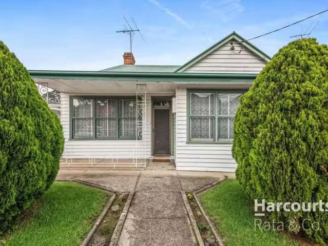 21 Garnet Street, Preston, VIC 3072 House for Rent